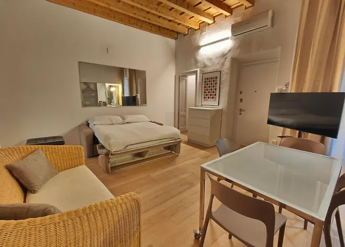 Apartament Crocetta Charme Mediolan